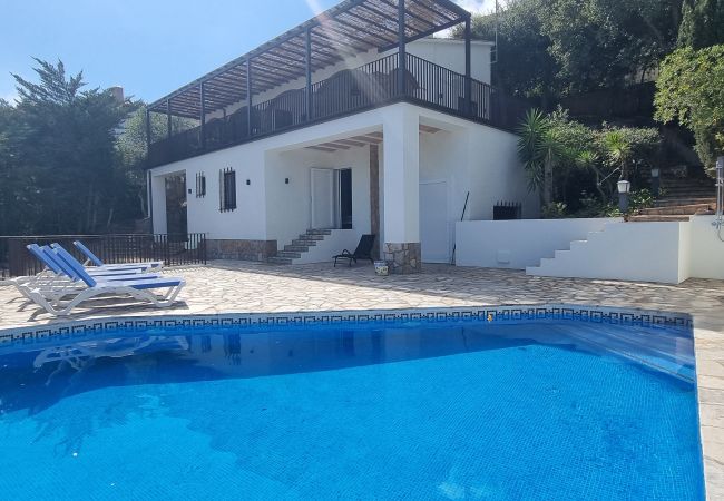 Ferienhaus in Pals - El Pájaro