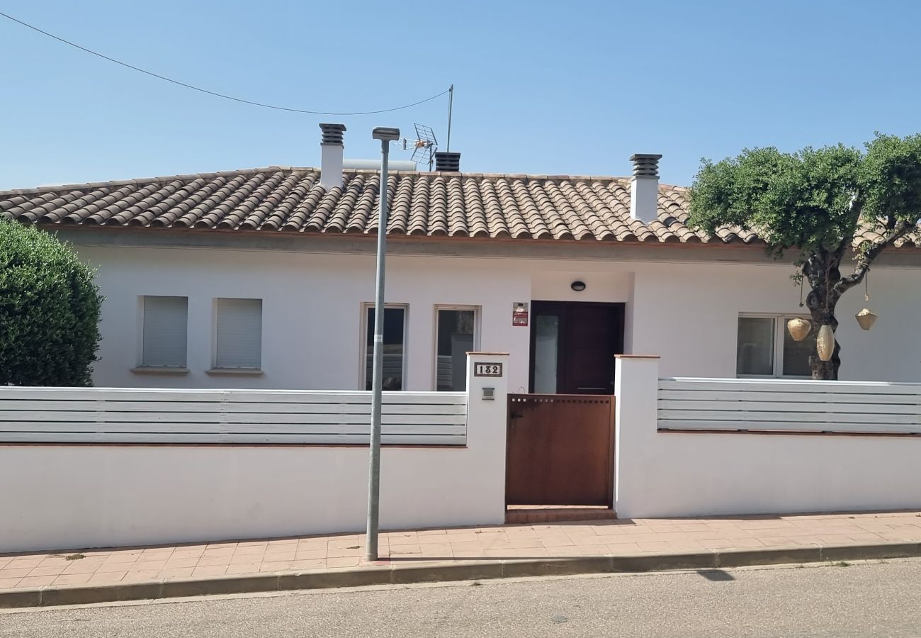 Villa in Pals - Casa Loto Villa in Pals - Casa Loto